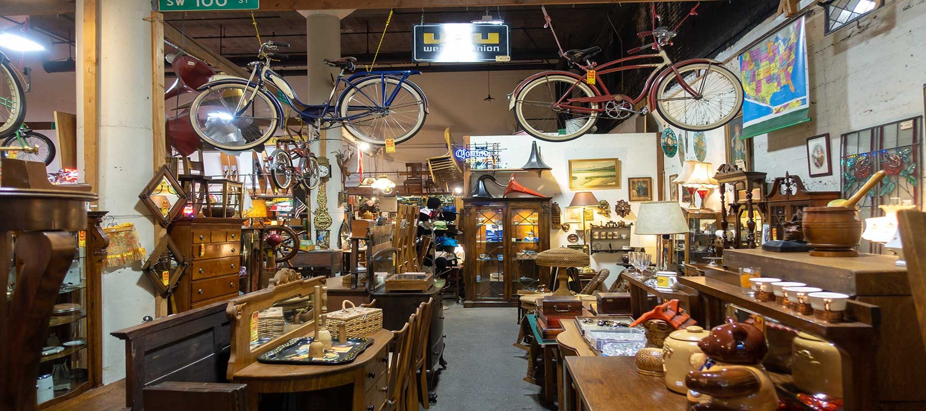 Seattle-Antiques-Market-Banner-1800x800-18-11-21-06